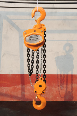 懷鴿集團 專業生產與批發各類手拉葫蘆、手拉倒鏈，助力高效貨物吊裝